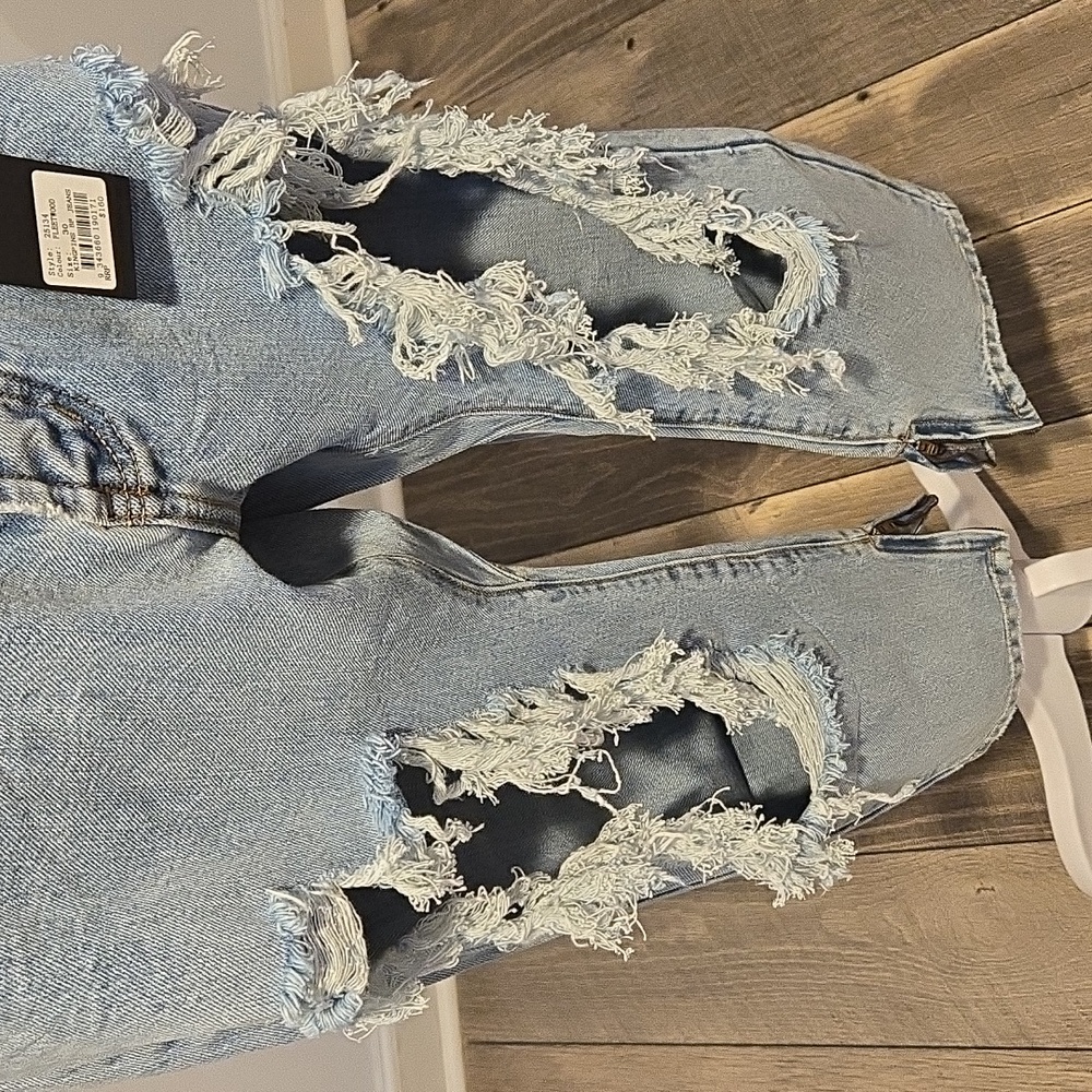 OneTeaspoon Distressed Light Blue Denim Jean - Picture 3 of 8